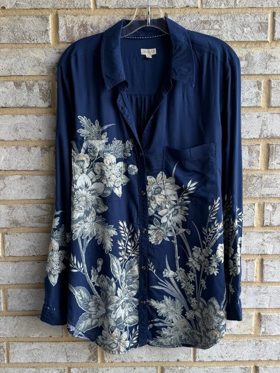 Pilcro Tops - PILCRO Long Sleeve Button Up Floral The Romy Relaxed Shirt Women's Size L